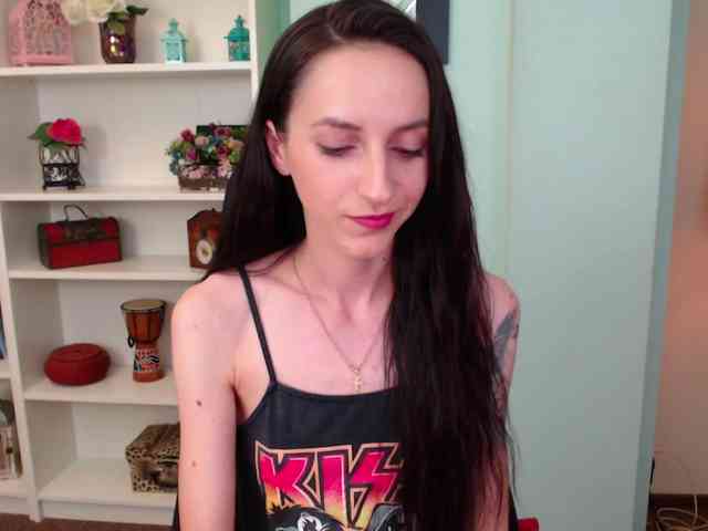 Julia-Jae webcam