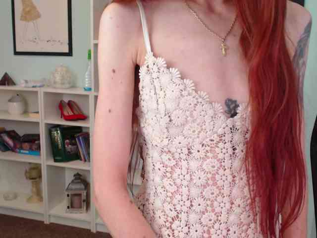 Julia-Jae webcam