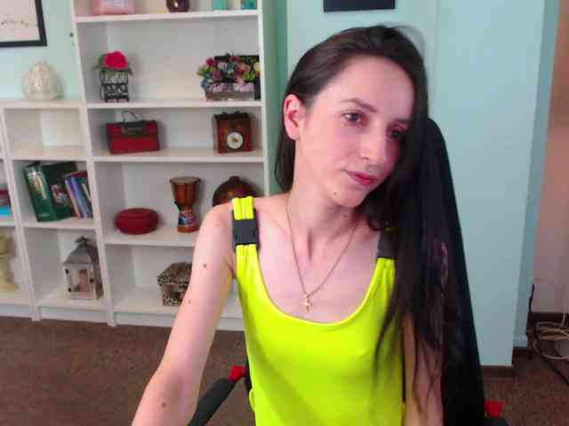Julia-Jae webcam