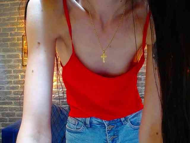 Julia-Jae webcam
