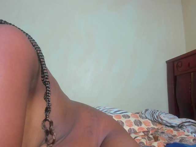 Sexy-fuck-Doll's BongaCams show and profile