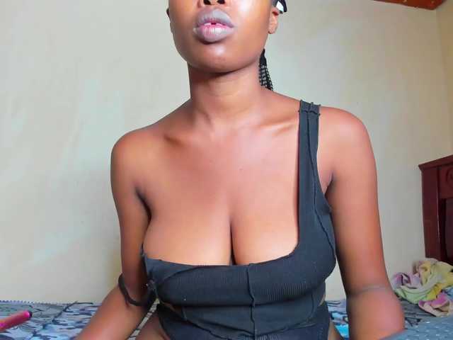 Sexy-fuck-Doll's BongaCams show and profile