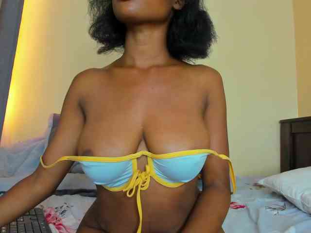 Sexy-fuck-Doll webcam