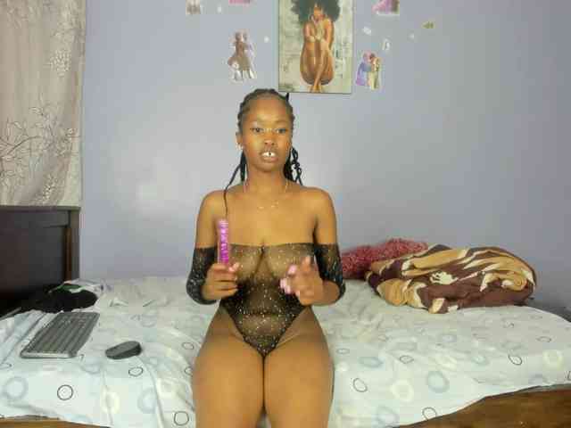 Sexy-fuck-Doll webcam