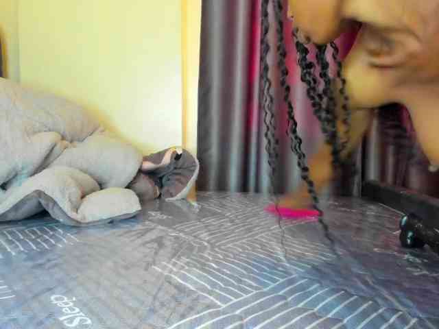 Sexy-fuck-Doll webcam