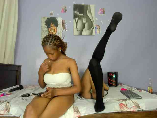 Sexy-fuck-Doll webcam