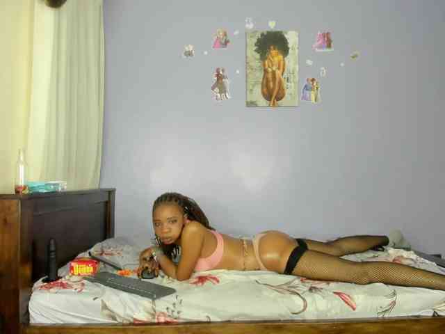 Sexy-fuck-Doll webcam