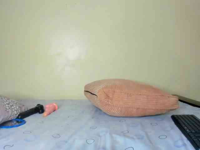 Sexy-fuck-Doll webcam