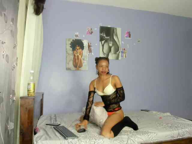 Sexy-fuck-Doll webcam