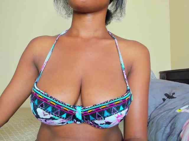 Sexy-fuck-Doll webcam