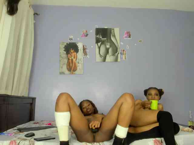 Sexy-fuck-Doll webcam