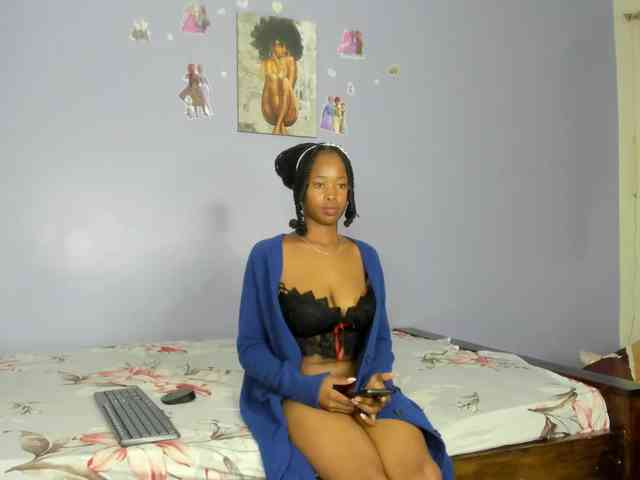 Sexy-fuck-Doll webcam