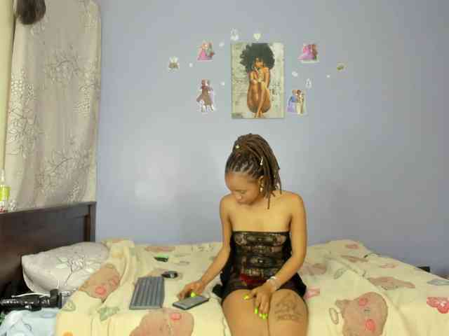 Sexy-fuck-Doll webcam