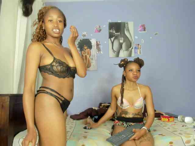 Sexy-fuck-Doll webcam