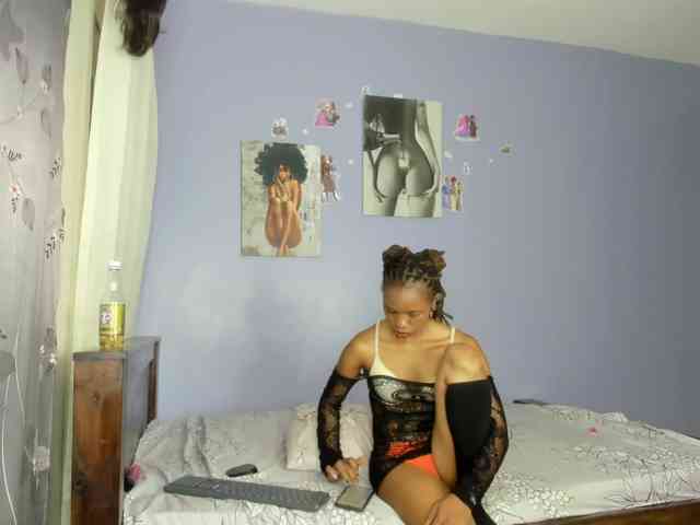 Sexy-fuck-Doll webcam
