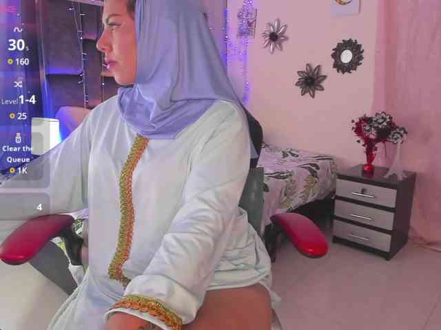 web cam nude BasiraJeddah