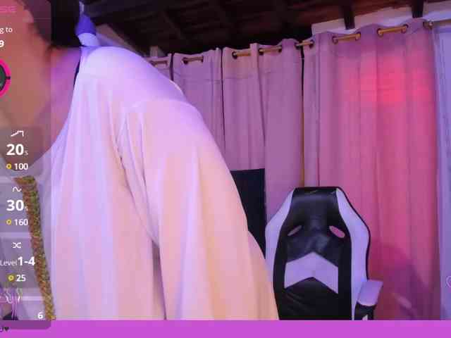 AmiraFalu Live Webcam on BongaCams