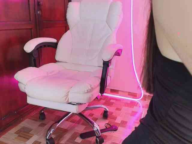 aurorasweetie webcam