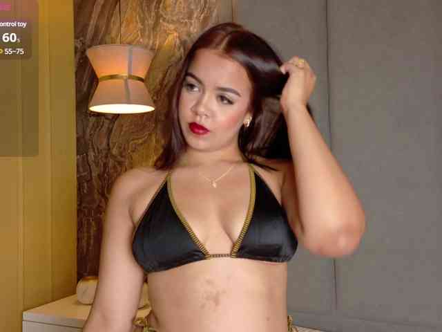 NikkSantini webcam