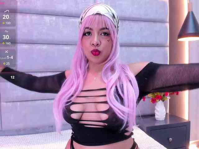 NikkSantini webcam