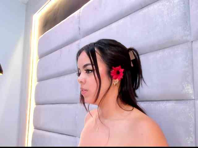 NikkSantini webcam