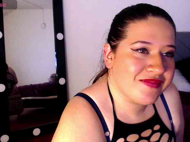 veronica-summer webcam