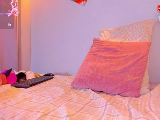 Violethorny05 Porn Show