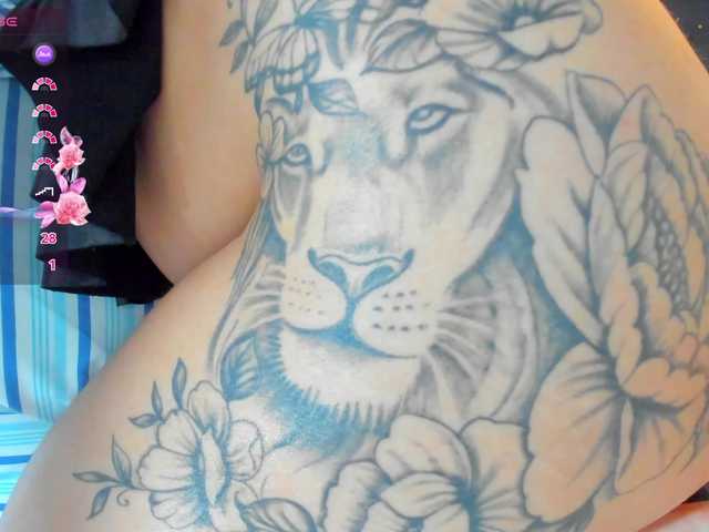 Violethorny05's BongaCams show and profile