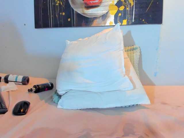 Violethorny05 webcam