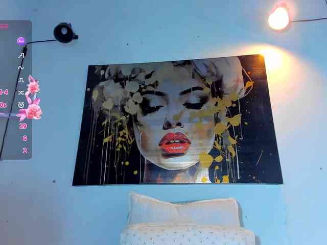 Violethorny05 webcam