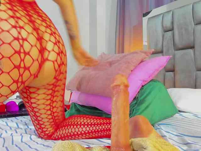 Violethorny05