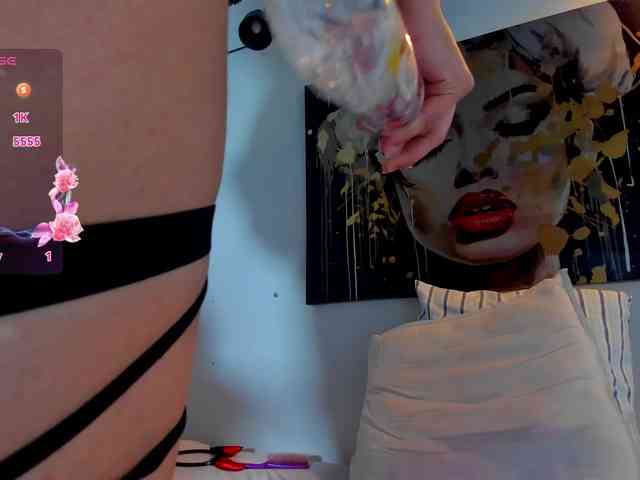 Violethorny05 webcam
