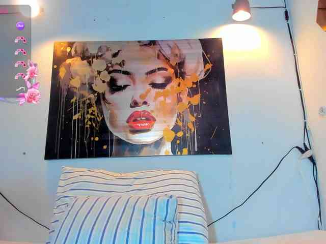 Violethorny05 webcam