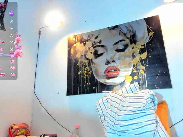 Violethorny05 webcam