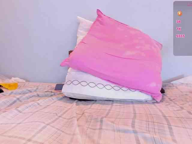 Violethorny05 webcam