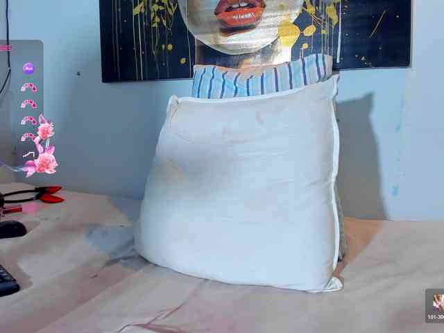 Violethorny05 webcam