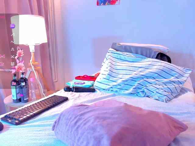 Violethorny05 webcam
