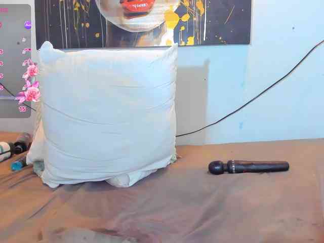 Violethorny05 webcam