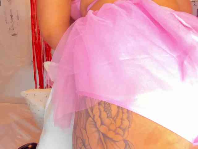 Violethorny05