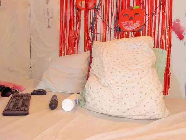 Violethorny05 webcam