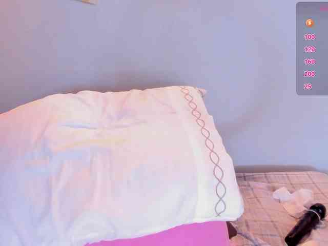 Violethorny05 webcam