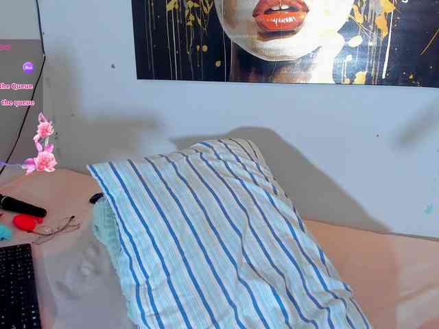 Violethorny05 webcam