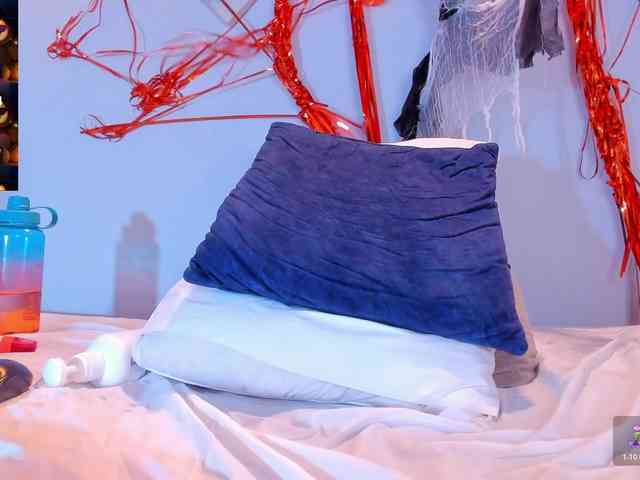 Violethorny05 webcam