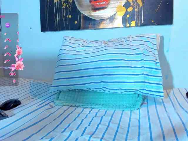 Violethorny05 webcam