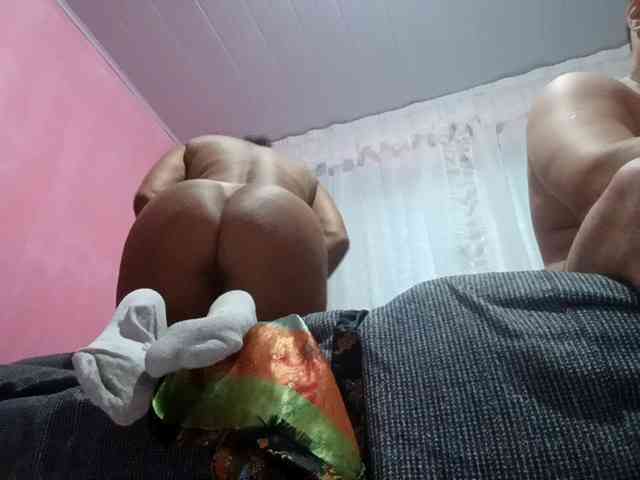 MrJamesBrazilHotShyBear webcam