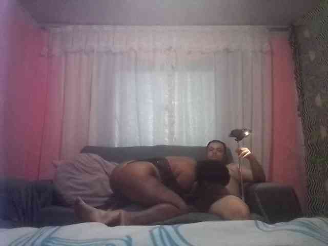 MrJamesBrazilHotShyBear webcam