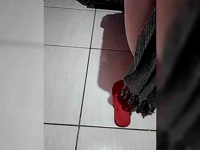 MrJamesBrazilHotShyBear webcam