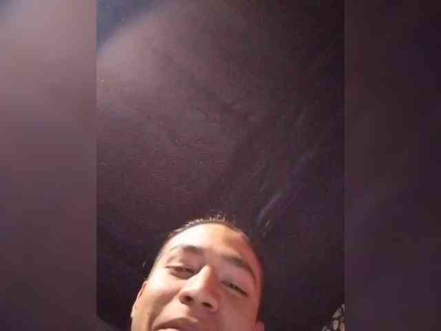 KyleMasGrande Live Webcam on BongaCams