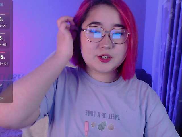 Peach-girl webcam
