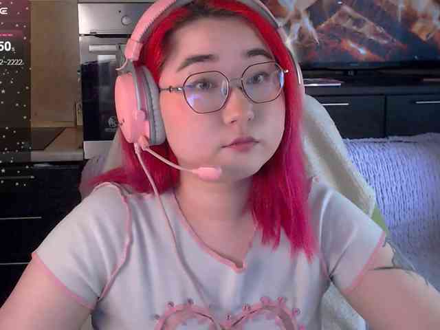 peach-girl webcam